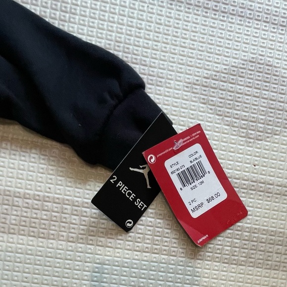 NWT AIR JORDAN Jumpman Tracksuit - Picture 4 of 7